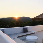 ヴィラ Ionx - Heated Indoor Pool, Sauna, Outdoor Pool,bathtub, Jacuzzi フェティエ