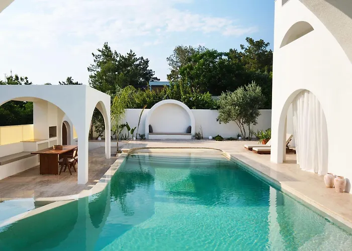 Ionx - Heated Indoor Pool, Sauna, Outdoor Pool,bathtub, Jacuzzi Vila