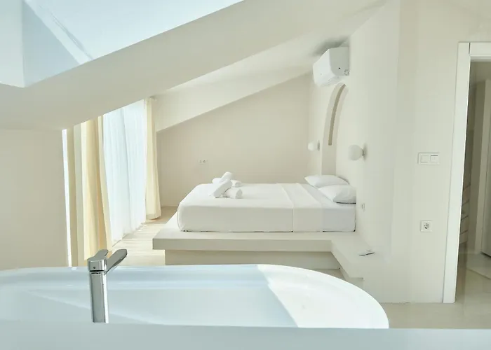 Vila Ionx - Heated Indoor Pool, Sauna, Outdoor Pool,bathtub, Jacuzzi Fethiye