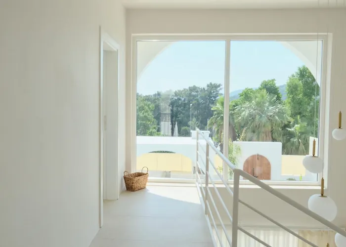 Ionx - Heated Indoor Pool, Sauna, Outdoor Pool,bathtub, Jacuzzi *