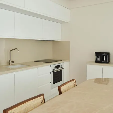 Ionx - Heated Indoor Pool, Sauna, Outdoor Pool,bathtub, Jacuzzi *